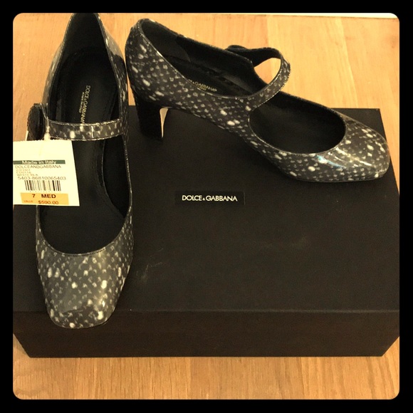 Dolce & Gabbana Shoes - !!!SALE!!!! NWT Dolce&Gabbana Mary Janes, size 7